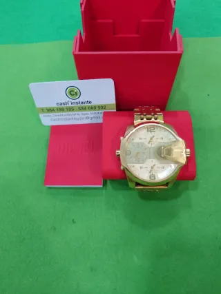 Reloj Diesel DZ7447 Dorado