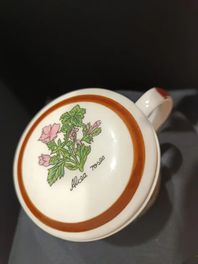 Tisaniera vintage floreale in ceramica