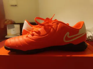 Zapatillas de fútbol Nike Talla 42