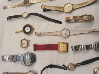 Lote de Relojes Variados ay que funcionan ay que n