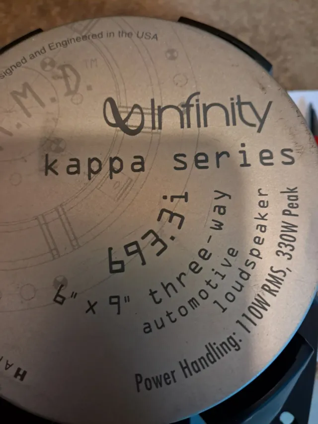 Altavoces Ovalados y Componentes