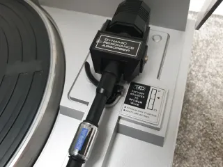 Plato Giradiscos Pioneer PL-760