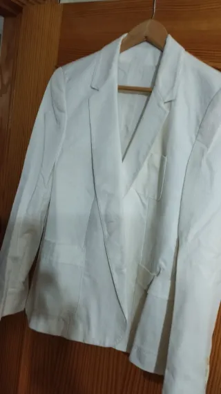 Blazer blanca talla 44/46