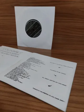 Vinilo 7" Cold Dance - No Glamour In Industry