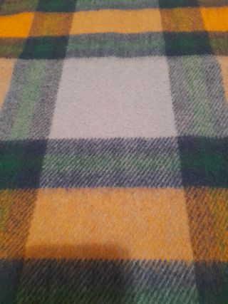 Manta Mora Lana Gris y Mostaza