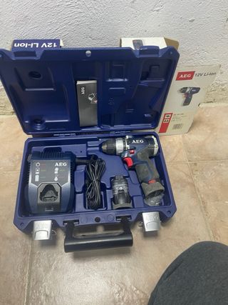 Taladro a batería AEG 12V Li-Ion