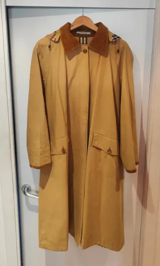 Gabardina Burberrys Mujer Color mostaza