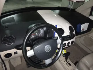 Volkswagen Beetle 2003