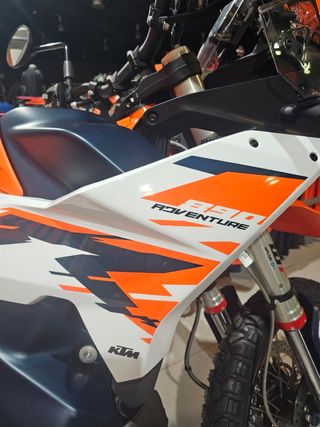 KTM 890 ADVENTURE R 2025