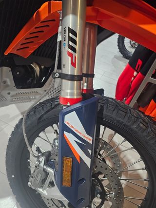 KTM 890 ADVENTURE R 2025