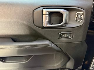 Jeep WRANGLER JL Unlimited 2.0T GME Sahara 272cv