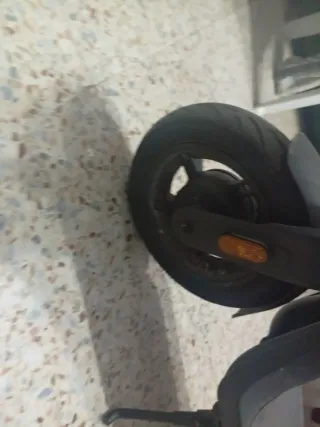 Patinete Eléctrico Casi Nuevo piso 180€