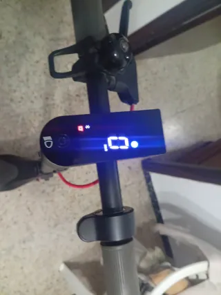 Patinete Eléctrico Casi Nuevo piso 180€