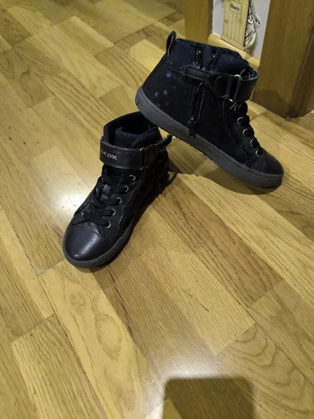 Botas Geox Talla 33 Negras