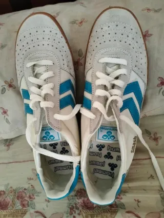 Zapatillas Hummel Smash Blancas y Azules