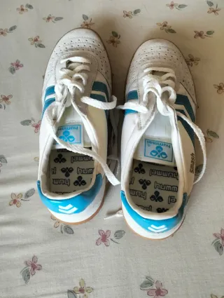 Zapatillas Hummel Smash Blancas y Azules