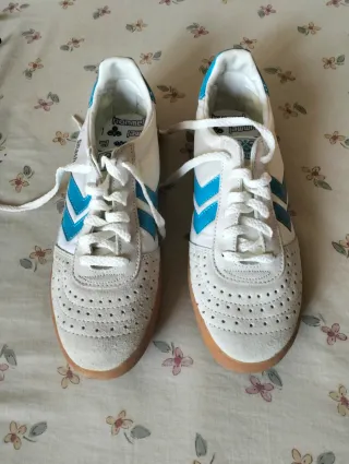 Zapatillas Hummel Smash Blancas y Azules