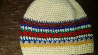 Berrettino fantasia color giallo paglierino e mult