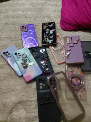 Samsung Galaxy A53 5G con fundas de regalo