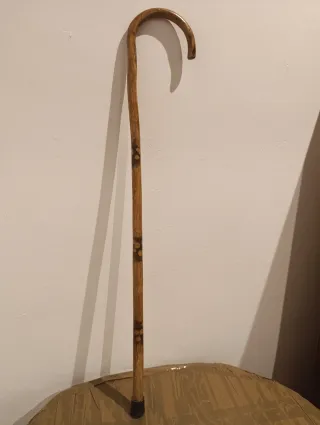 Garrota ó Bastón de Madera.