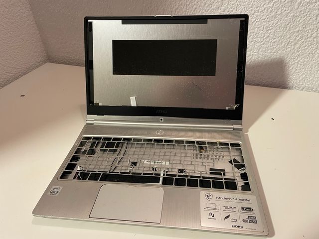 Carcasa MSI Modern 14 A10M