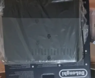 Cafetera DeLonghi Rivelia Automática