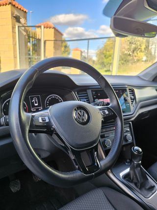 Volkswagen T-Roc 2020