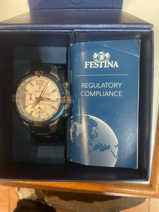 Reloj Festina Azul y Dorado con Caja