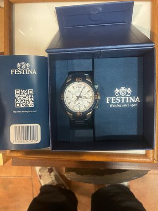 Reloj Festina Azul y Dorado con Caja