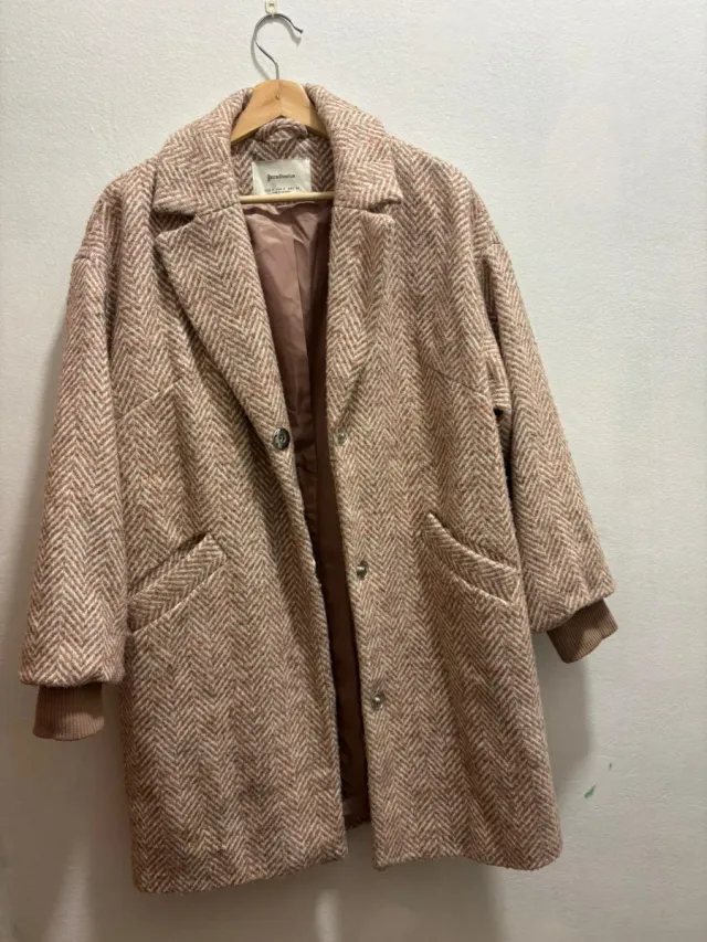 Abrigo Stradivarius Talla S