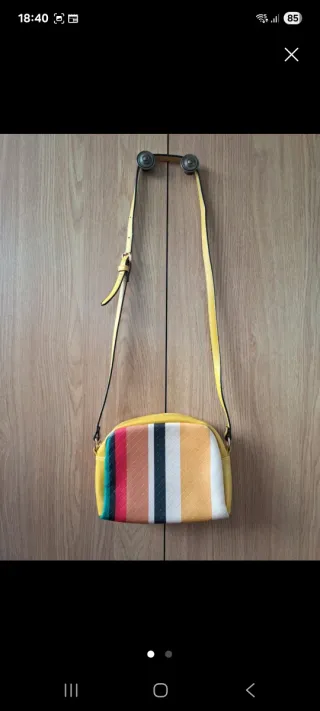 Bolso pequeño de rayas