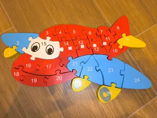Puzzle aereo in legno