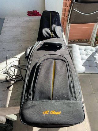 Bajo Eléctrico H.Bagué Negro