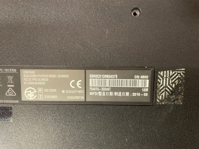 Custodia Asus F540YA con altoparlanti e registratore