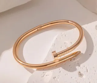 Pulsera clavo acero NUEVA!