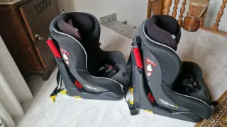 Dos Sillas coche PegPerego Viaggi 1 TT (2 unidades