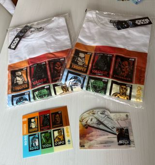 2 Camisetas Star Wars -2 Sellos 3 D cada uno 5€