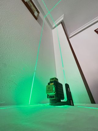 Nivel Láser Huepar Nuevo en Maletín