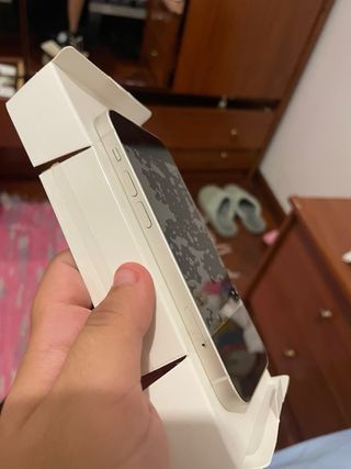 iPhone 12 mini 64GB con custodia