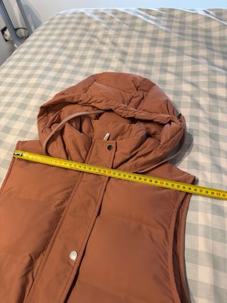 Chaleco acolchado rosa Zara