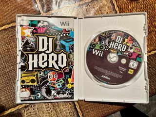 DJ Hero Wii + Tabla Mezclas