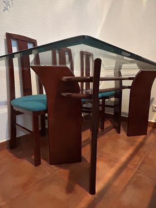 Mesa Cristal+ 6 Sillas