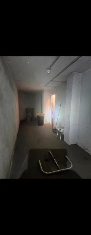 plaza de garaje grande (no coches)