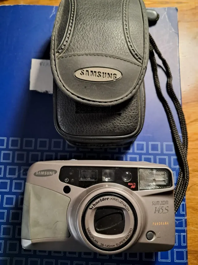 Cámara Samsung Slim Zoom 145S Panorama