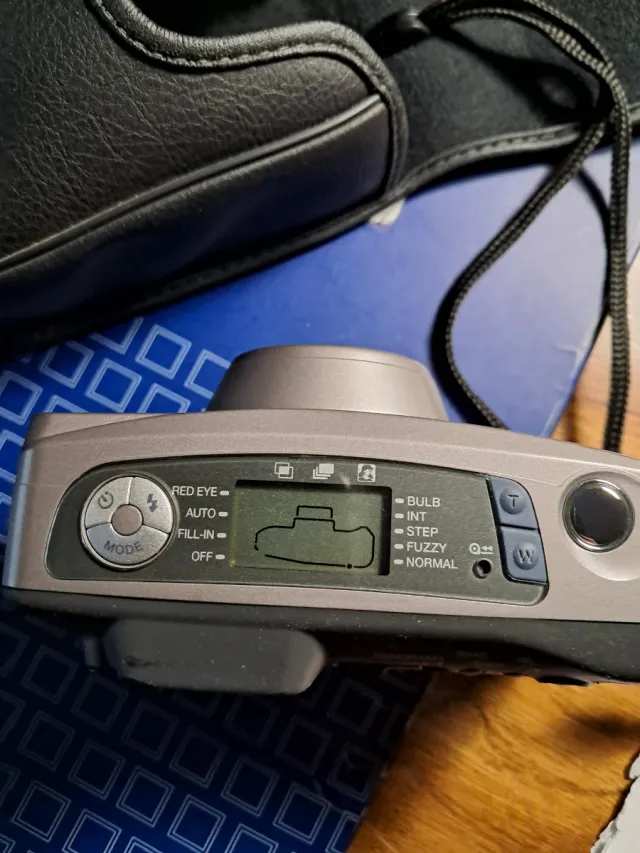 Cámara Samsung Slim Zoom 145S Panorama