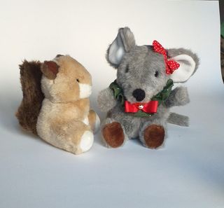 Lotto 5 peluche: cane, koala, topo, leone, tartaru