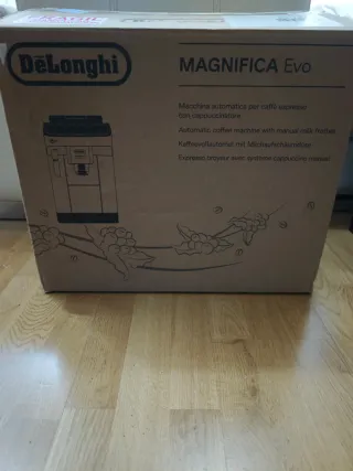 Cafetera DeLonghi Magnifica Evo
