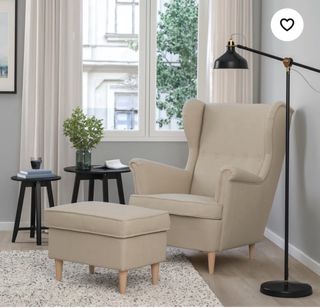 Sillón y reposapiés