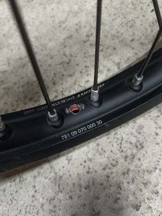 Llanta delantera ktm 2023 tpi