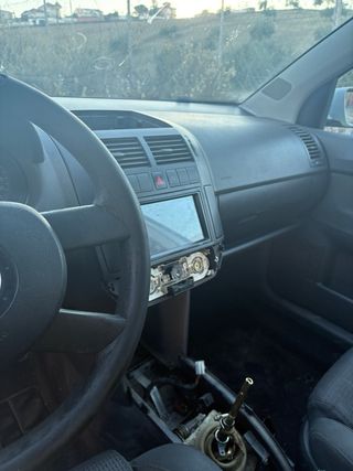 Volkswagen Polo 2003